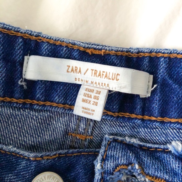 ZARA / TRAFALUC DENIM SHORTS WITH EMBROIDERY - Picture 5 of 7